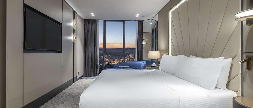 Doubletree By Hilton Sanliurfa Hotell Rom bilde